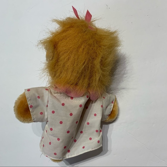 Berenstain Bears Sister Hand Puppet - Picture 3 of 5
